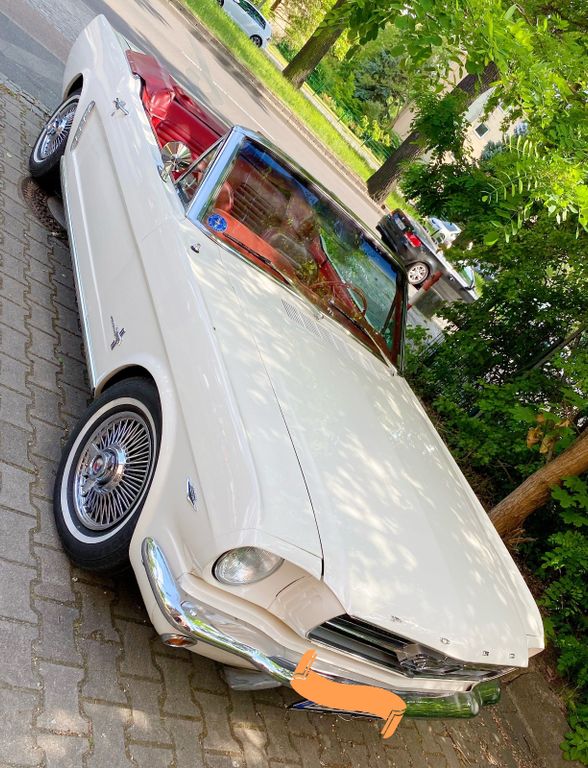 Ford Mustang Cabriolet 4,7 Liter V8 - Wimbledon White