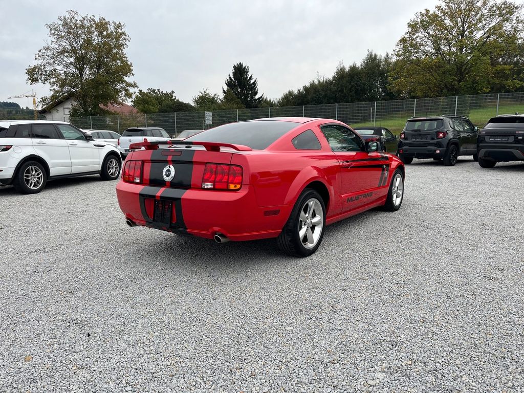 Ford Mustang GT 4.6 V8 Coupe, Automatik