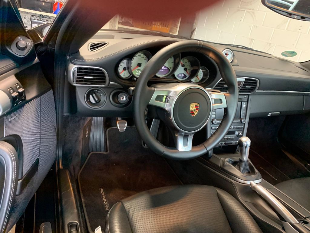 Porsche 911/997. 4S. Cabrio. APPROVED 5.2024 (2025)
