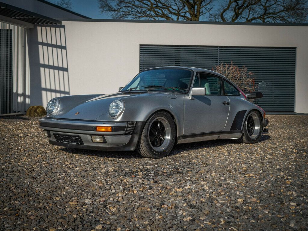 Porsche 911/930 Turbo Coupe *1 Hand* Motorrevision*