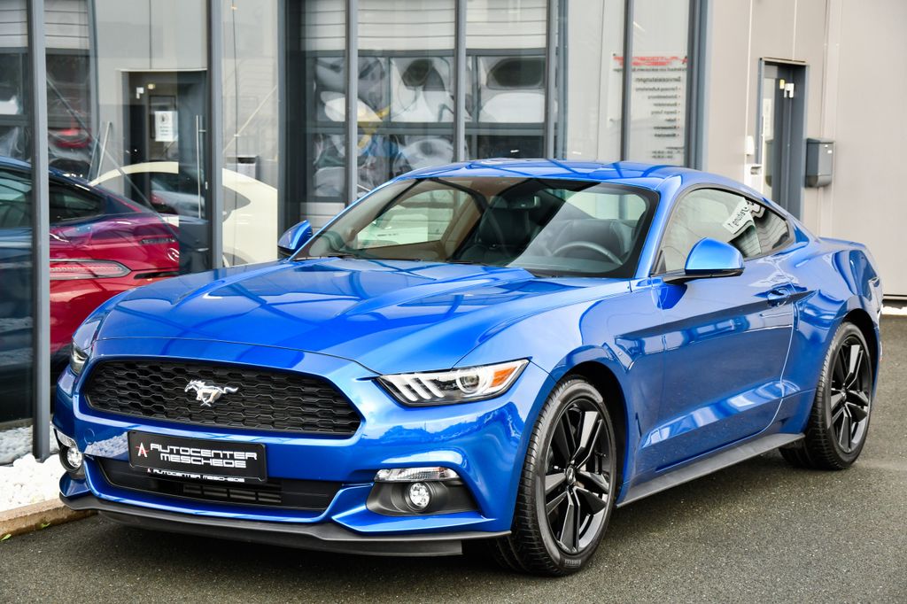 Ford Mustang Coupe 2.3 EcoBoost SYNC* Kamera* 1.Hand*
