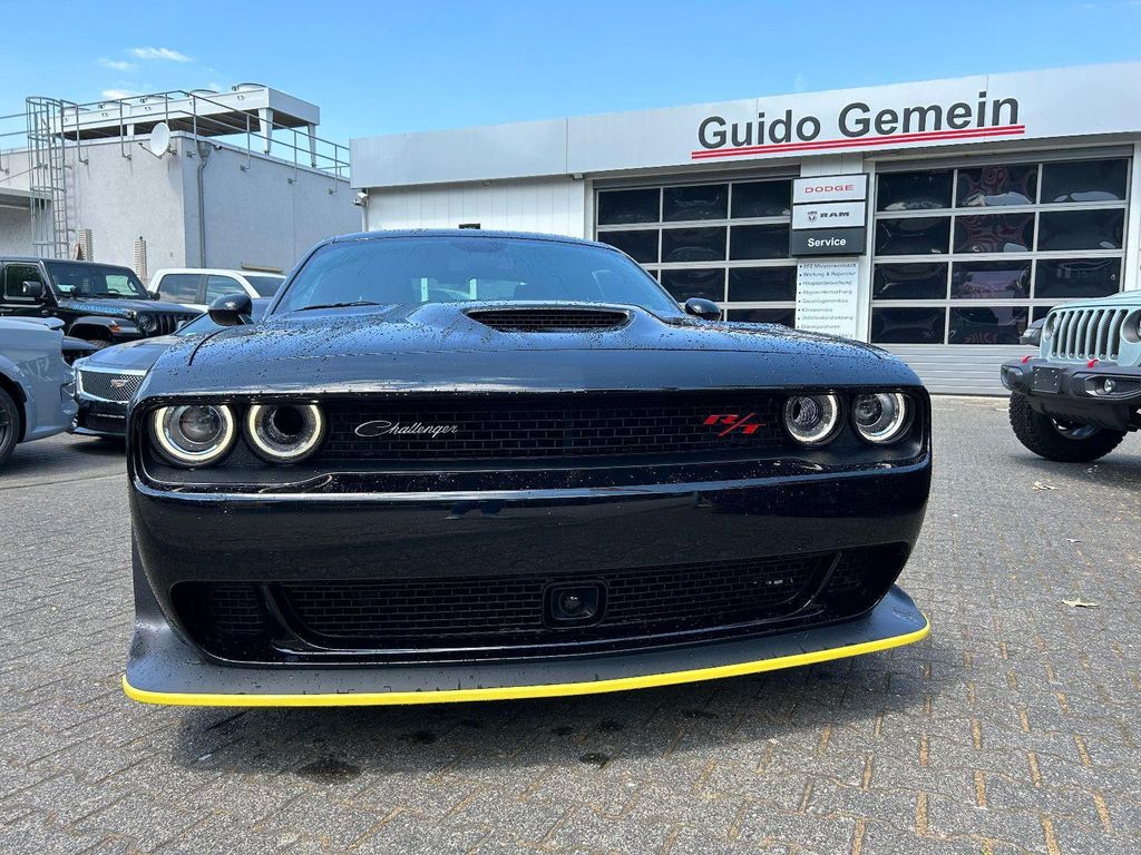 Dodge Challenger R/T Scat Pack Widebody MY23 Last Call