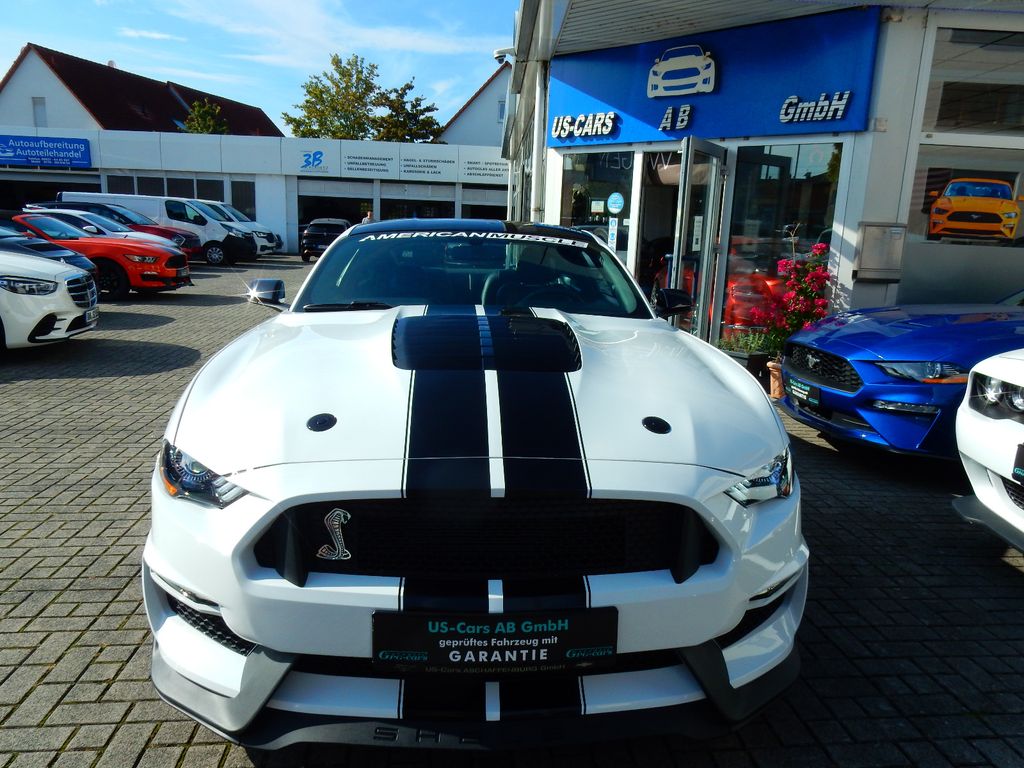 Ford Mustang 2.3 EcoBoost  SHELBY OPTIK WENIG KM TOP