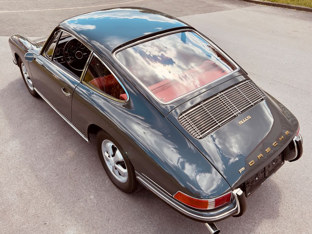 Porsche 1967 911S SWB Coupe
