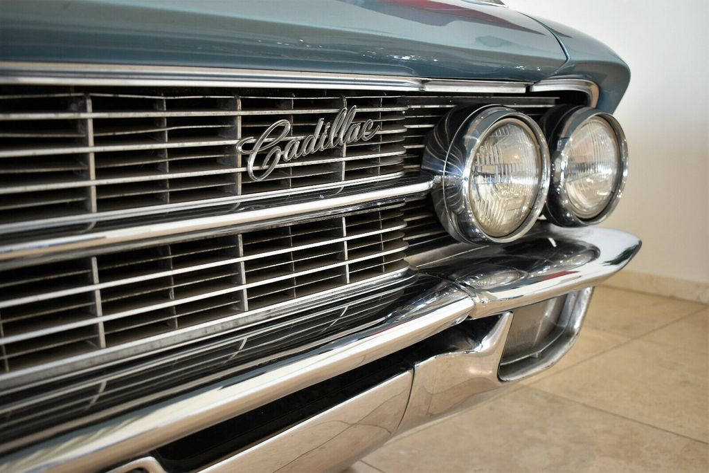 Cadillac Deville Coupé sehr gepflegter Zustand