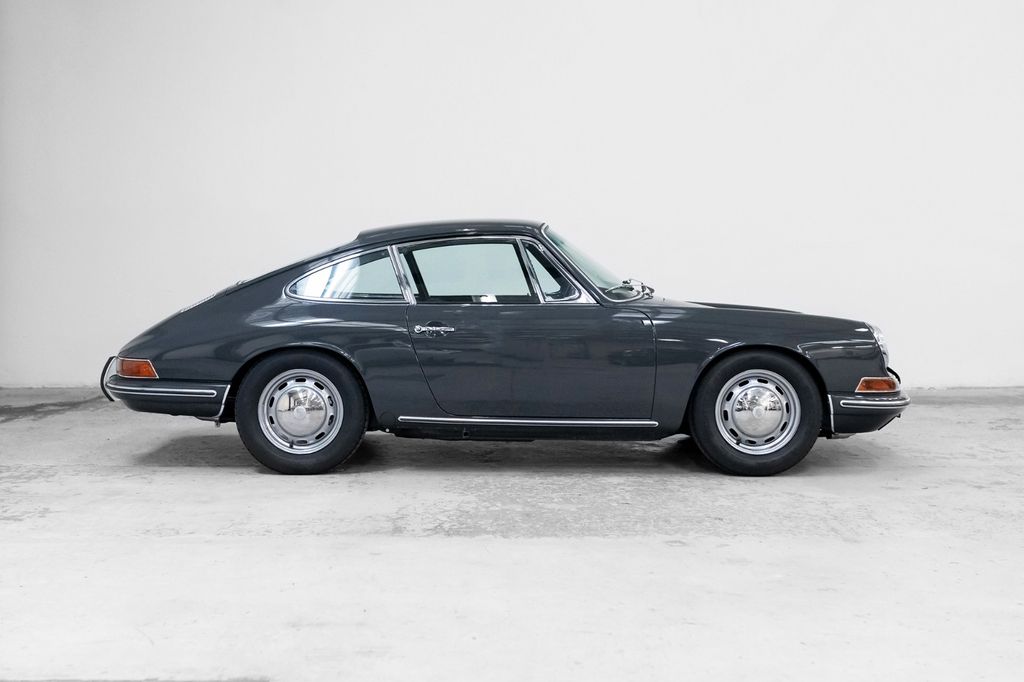Porsche 912 - restored and matching numbers