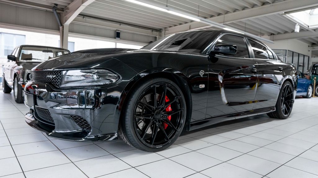 Dodge Charger Hellcat im Topzustand