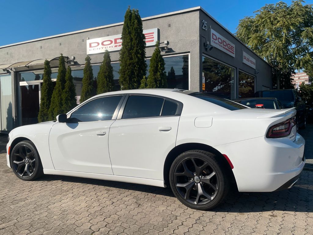 Dodge Charger 5,7L R/T  Vollausstattung