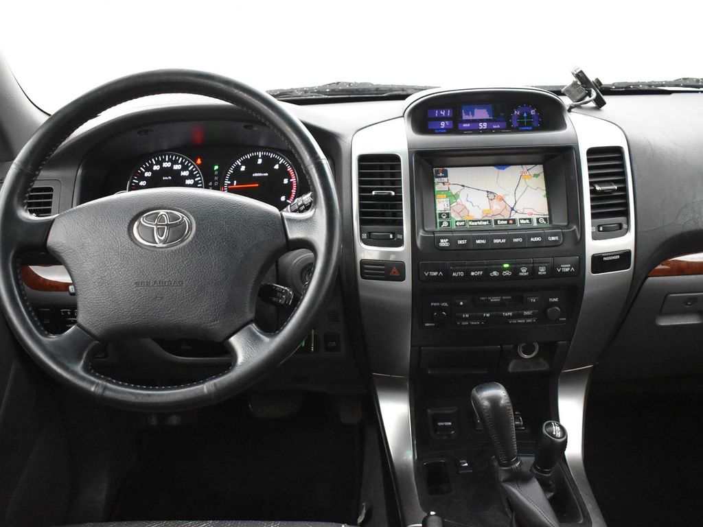 Toyota Land Cruiser 3.0 D-4D SX 166 PK 4WD AUT. + navi