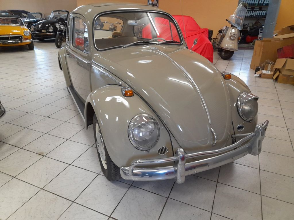 Volkswagen Käfer 1300 Exportmodel Stahlschiebedach