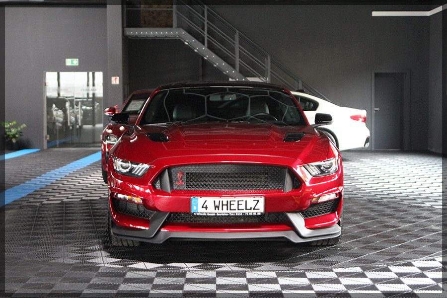 Ford Mustang 5.0 Ti-VCT V8 California Special Edition