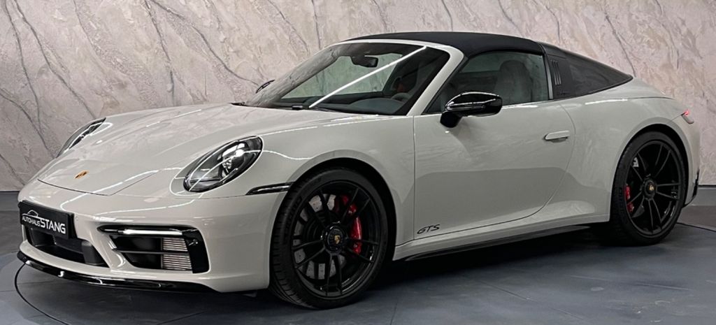Porsche 911 Targa 4 GTS+Alcantara+Garantie+Tageszullasun