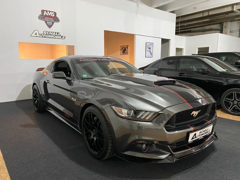 Ford Mustang 5.0 Ti-VCT V8 GT 50 Jahre Edition Kamera