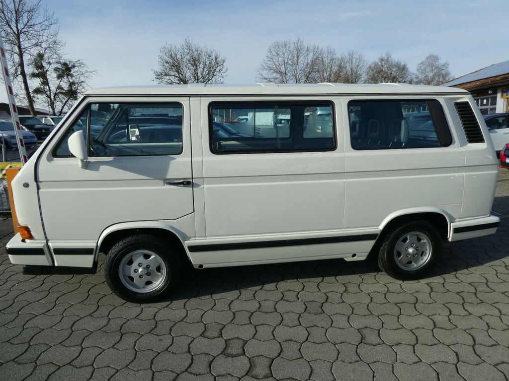 Volkswagen T3 Multivan Whitestar Orig.145´, 28J Zweitbesitz