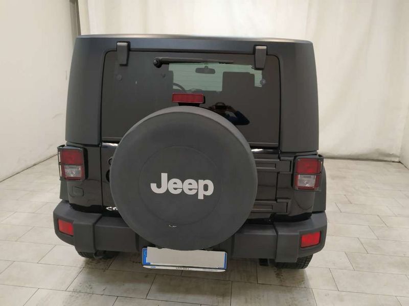 Jeep Jeep Wrangler 3p 2.8 crd Sahara auto