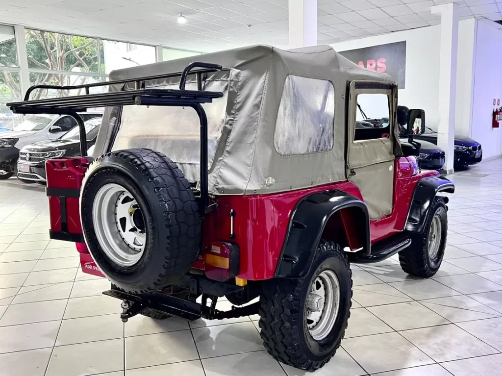 Willys Jeep 2.6 6 Cilindros 12v 1961