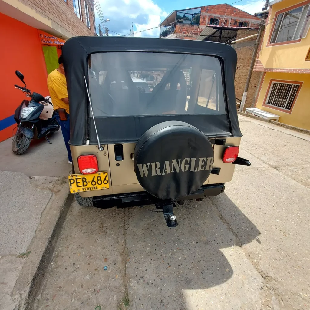 Jeep Wrangler 4.0 Sahara