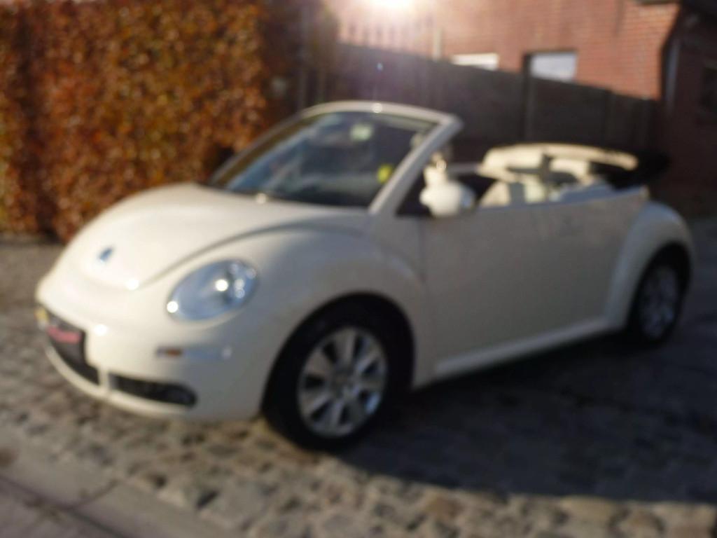 Volkswagen New Beetle 1.4i ! NIEUWE STAAT !