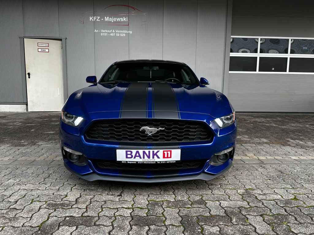 Ford Mustang 2.3 EcoBoost Automatik