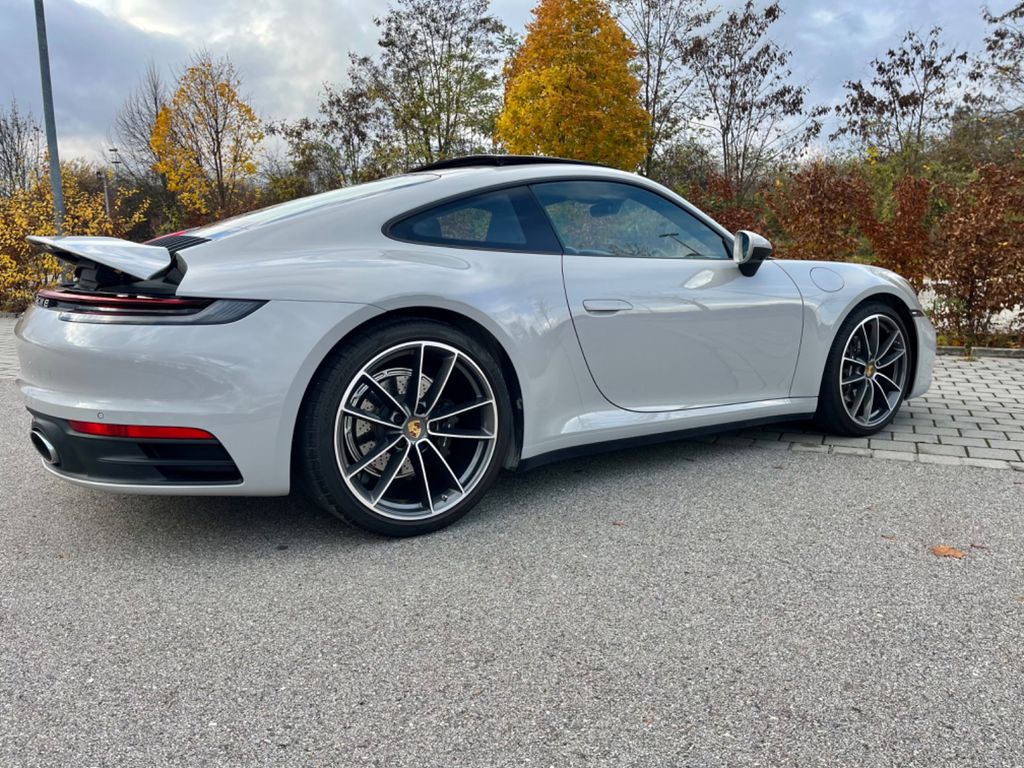 Porsche 911 Carrera/Approved bis 07/2025/Sport Chrono