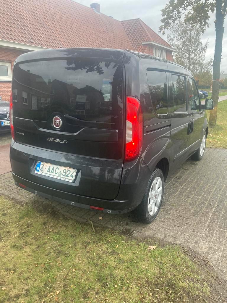 Fiat doblo 1.6d euro6 5 plaatsen 2018 btw wagen airco Navi