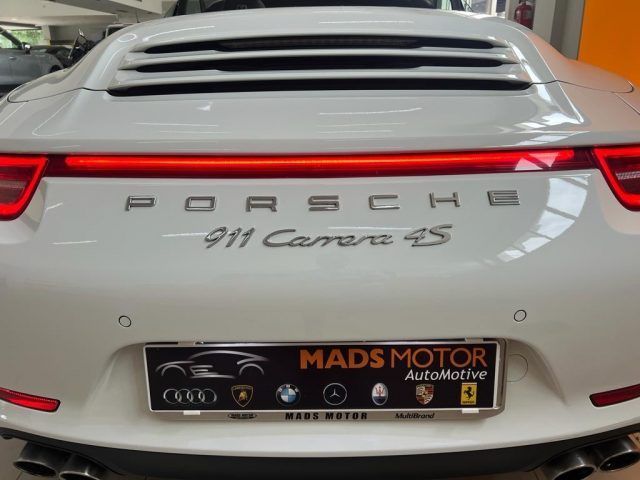 Porsche PORSCHE 911 3.8 Carrera 4S Cabriolet