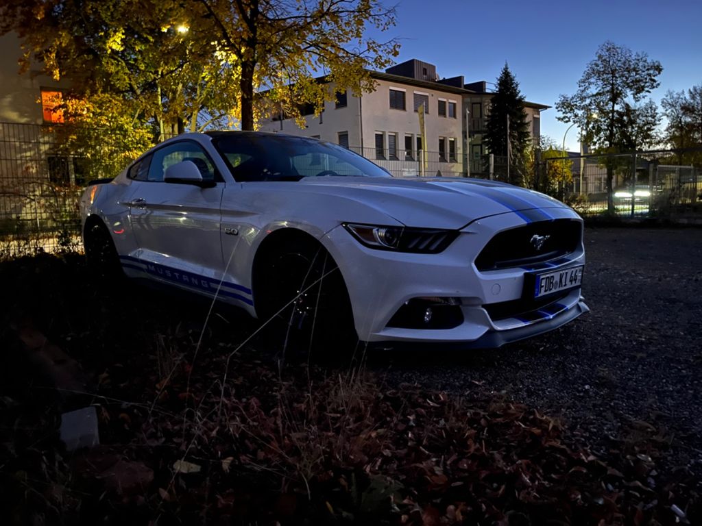 Ford Mustang 5.0 Ti-VCT V8 GT Auto GT UNFALLFREI LPG
