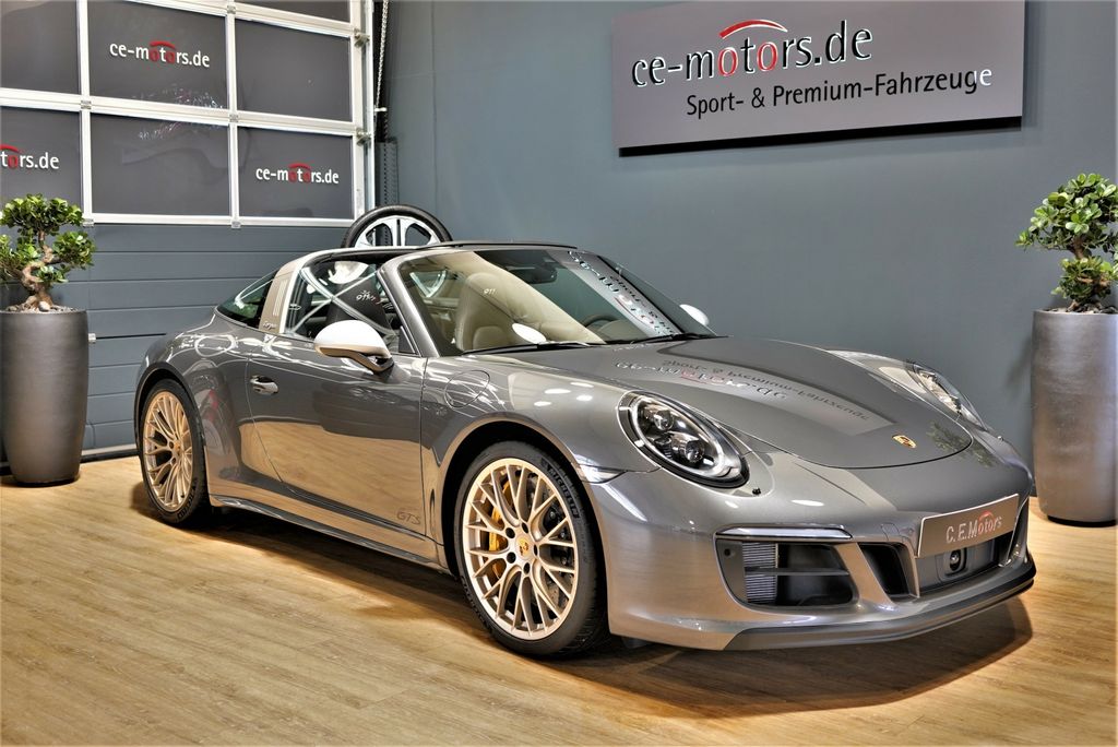 Porsche Targa 4 GTS *Exclusive Manufaktur Edition*