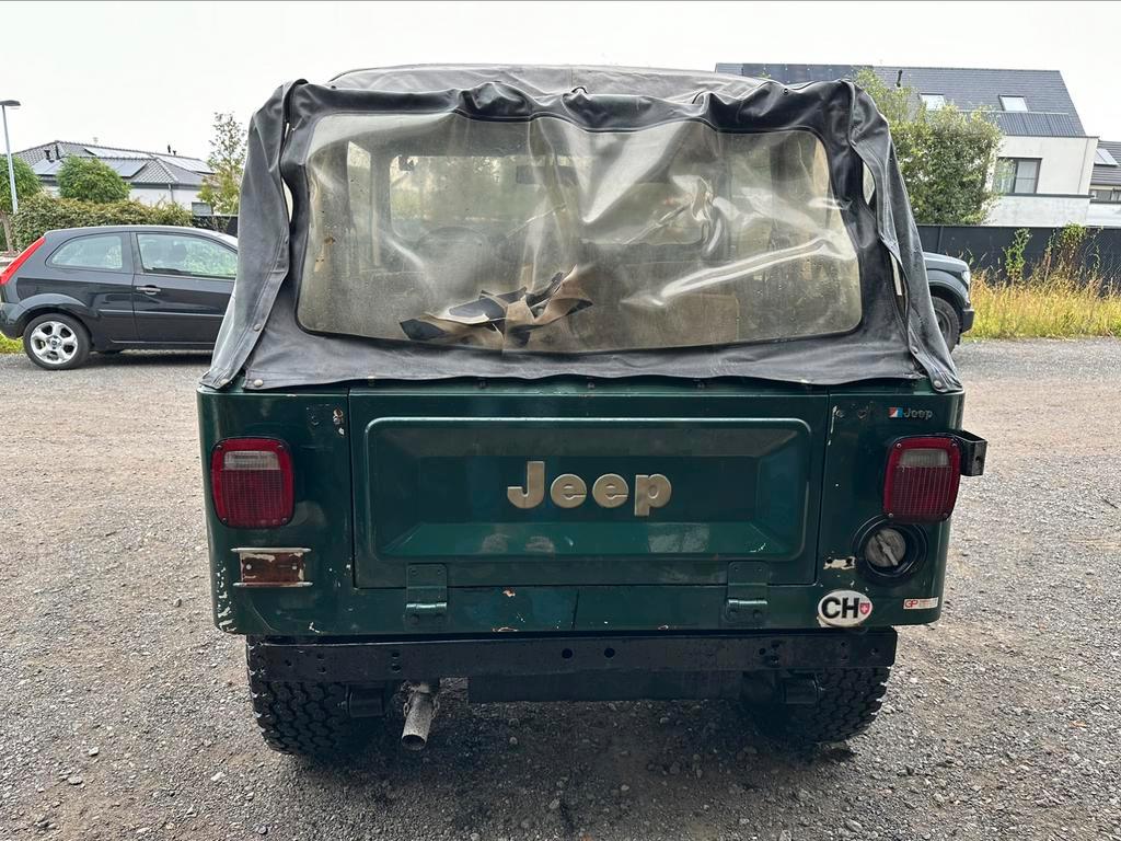 Jeep CJ7 - 4.2 essence - fixateur  - démarre et roule