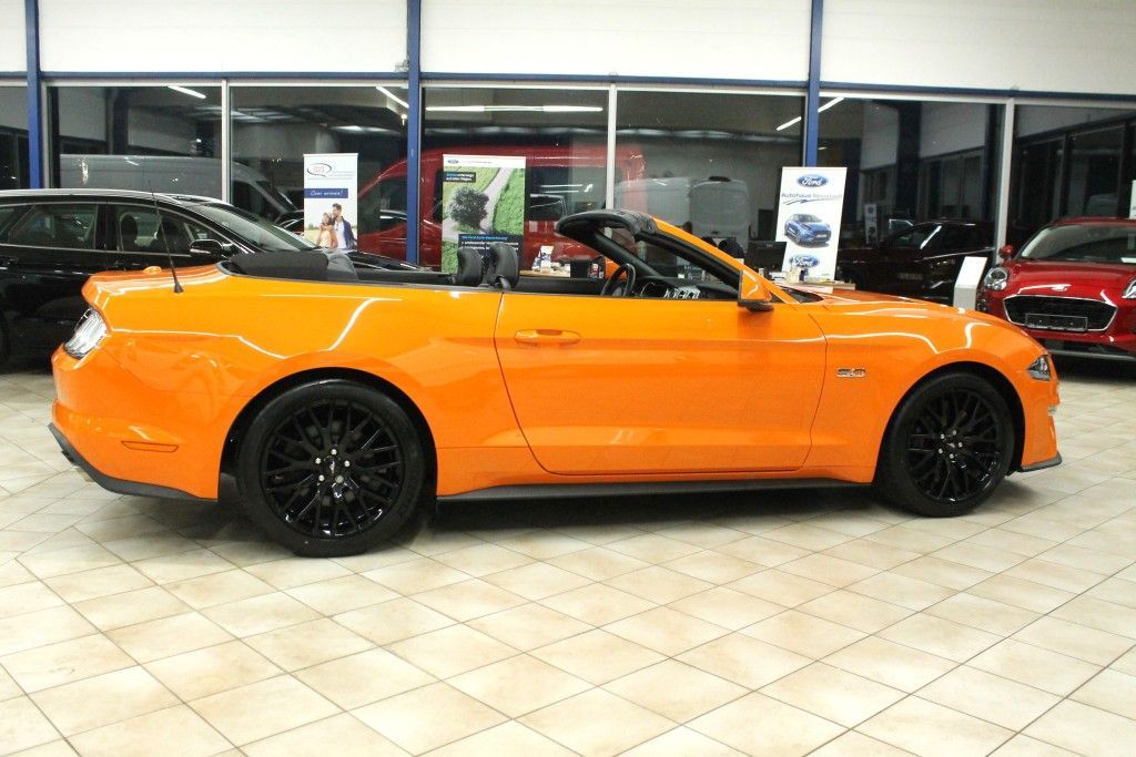 Ford Mustang Convertible 5.0 V8 Aut. GT *MagneRide*