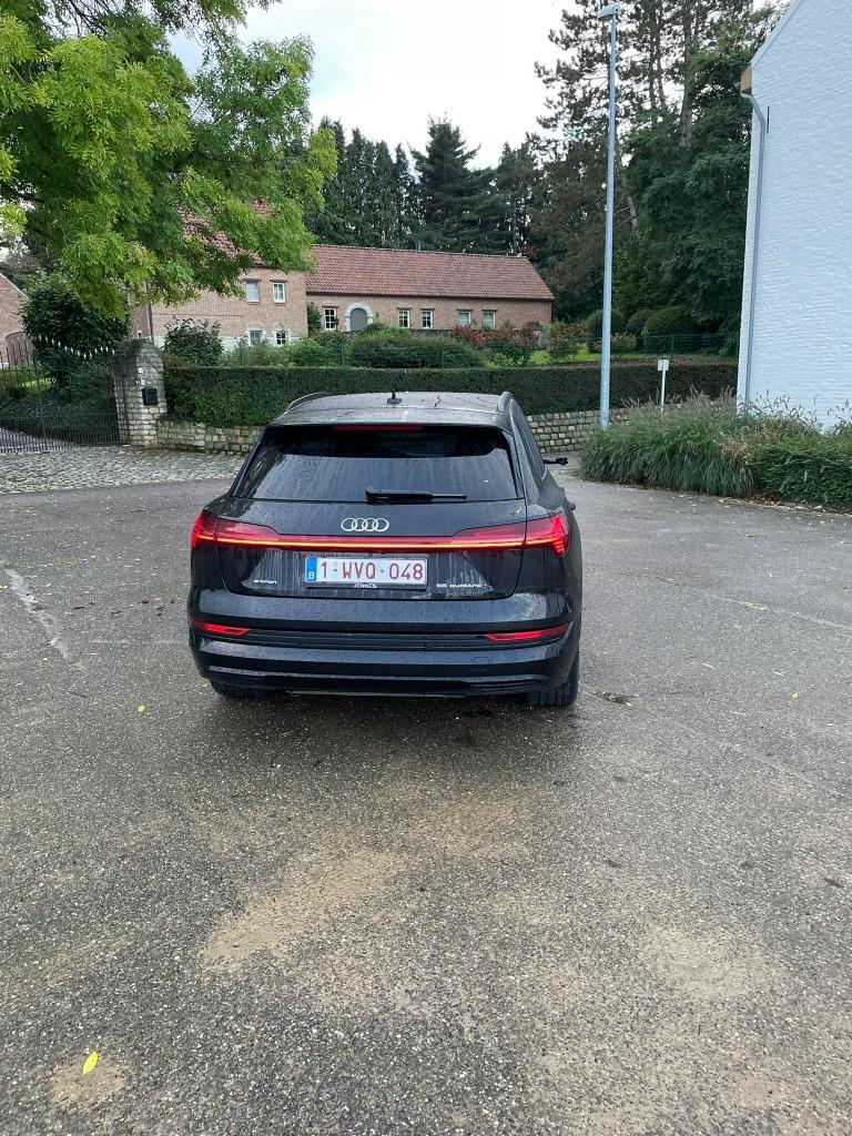 Audi Etron ADvanced 55 quattro