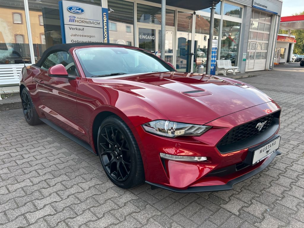 Ford Mustang Convertible  2.3 213kW 1.HD wenig Km