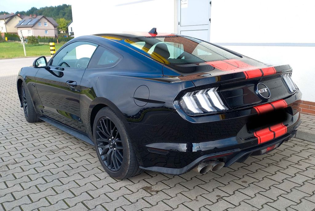 Ford Mustang GT 5.0 Ti-VCT V8 Deutsches Modell