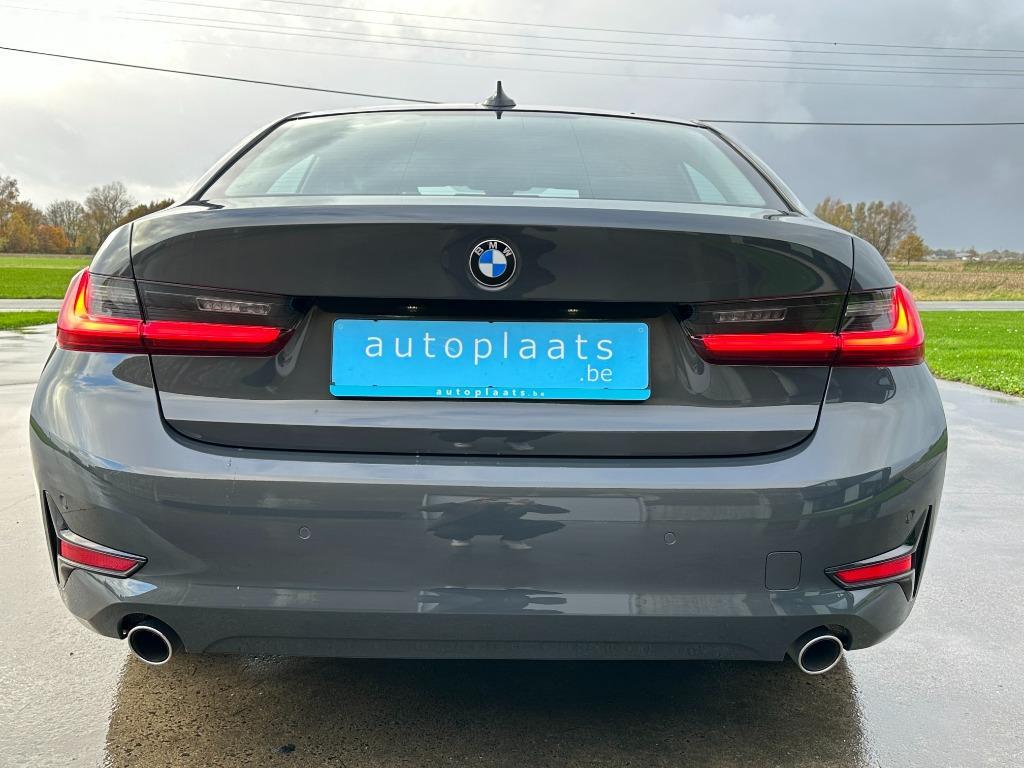 BMW 318dA 2019 70000km SPORTLINE Full-LED/Sportzetels/CarPla