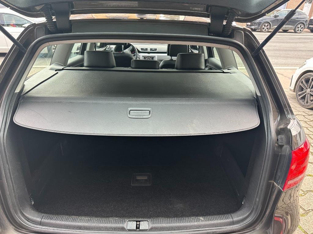 VW Passat 1.6TDI 2014 FULL Cuir Panorama Navigations Cruiss