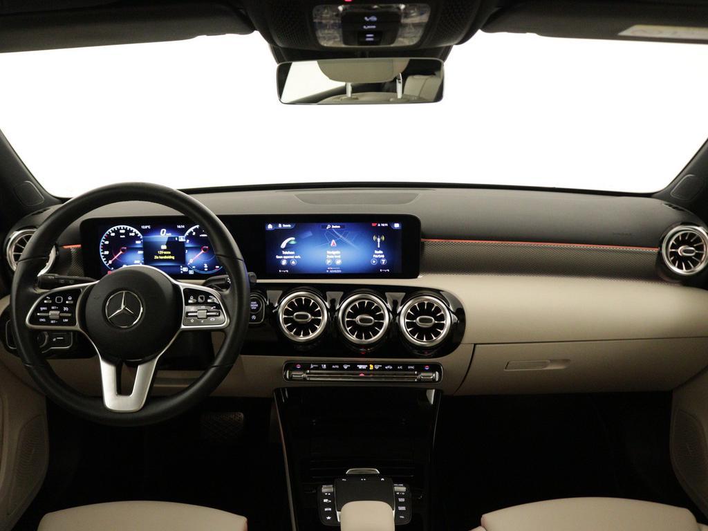 Mercedes-Benz A 180 Business Solution Luxury | Panoramadak |