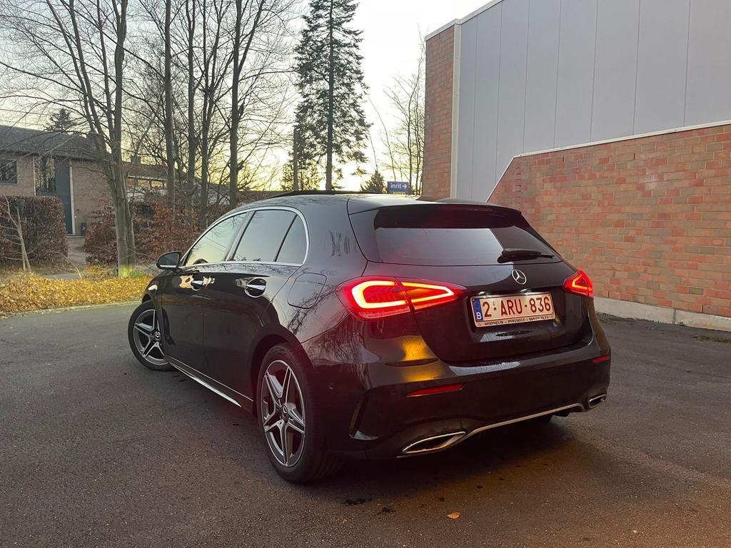 Éclairage d'ambiance LED Mercedes-Benz A180 AMG Pack Pano