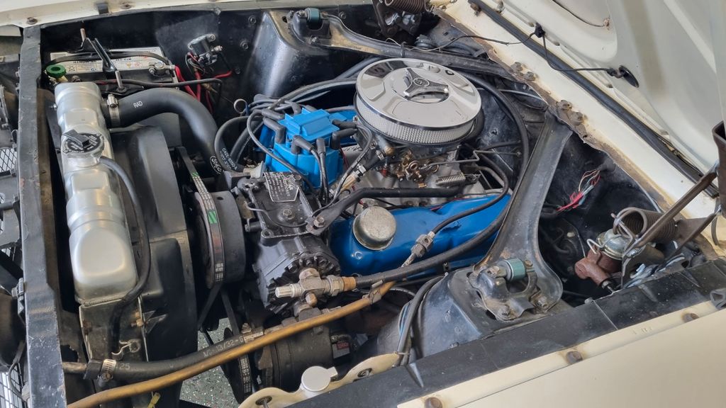 Ford Mustang orig. Zustand V8 Leder Deluxe TÜV 24