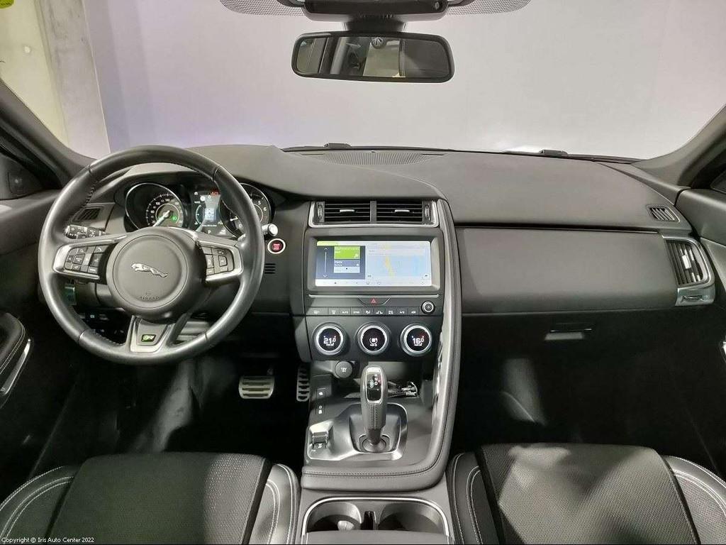 Jaguar E-Pace 2.0 4WD | AUTO | 33.000 KM | 200 CV