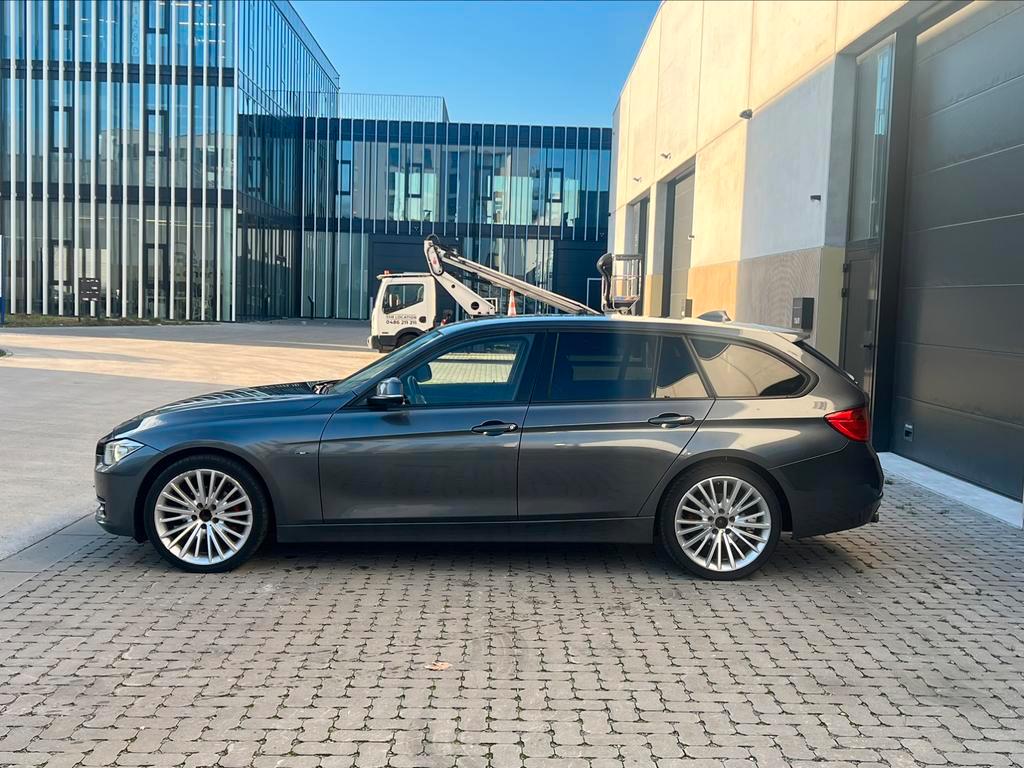 BMW 318d Sport