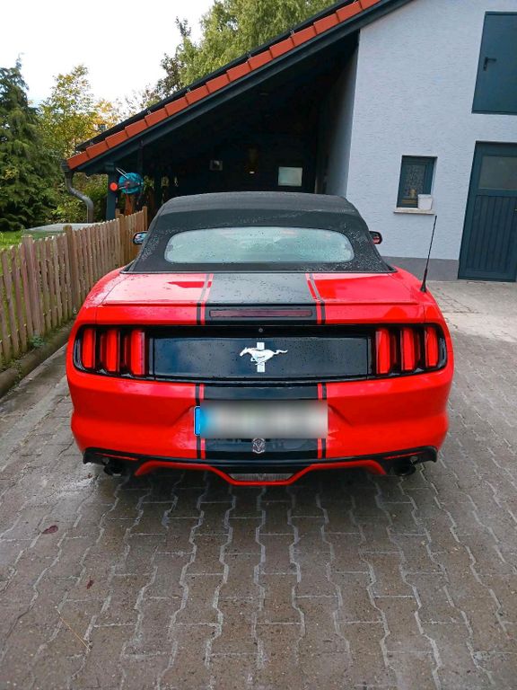 Ford Mustang Cabrio 3.7