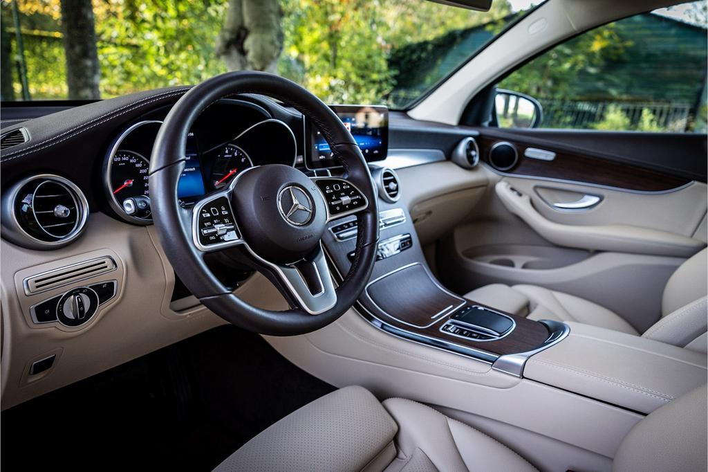 Mercedes-Benz GLC 300 Coupé 300e 4MATIC Coupe Exclusive Airm