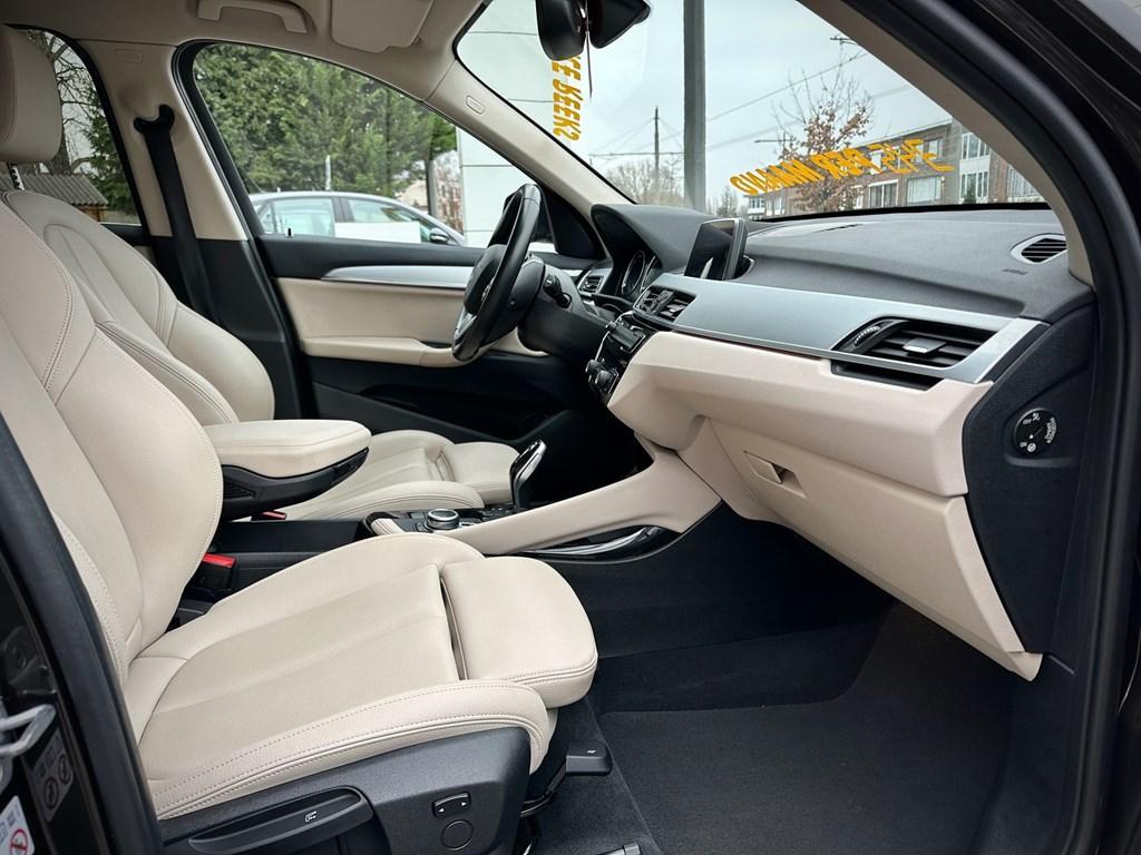 BMW X1 sDrive 18d *GPS / leder / PDC*