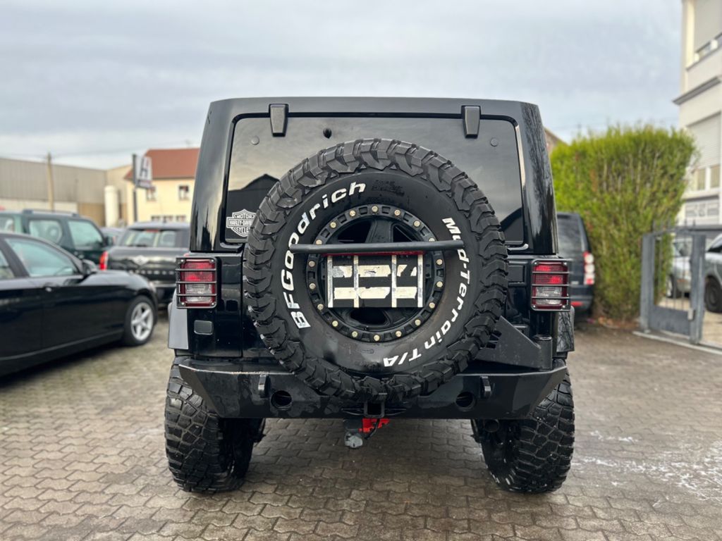 Jeep Wrangler / Wrangler Unlimited Sahara 2,8 CRD 4x4