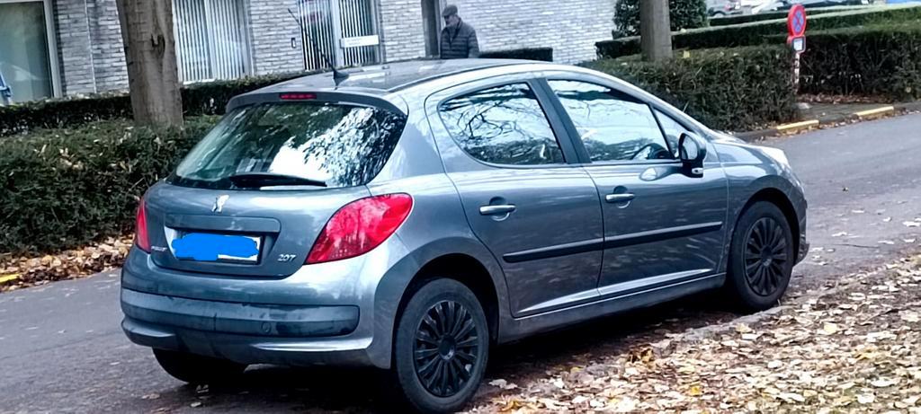 Peugeot 207 1,4 benzine, gekeurd v.verkoop