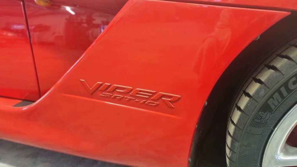 Dodge Viper SRT-10 -