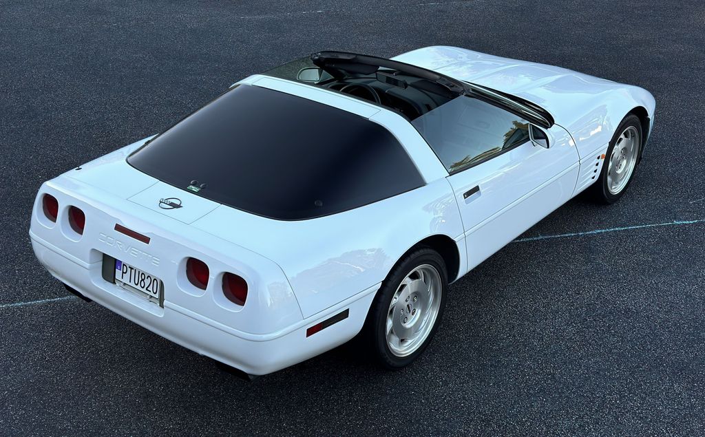 Corvette Corvette C4, LT1, II Generation 2 door Targa