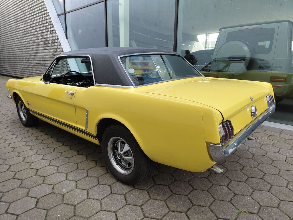 Ford 1965 Mustang 289 Coupe
