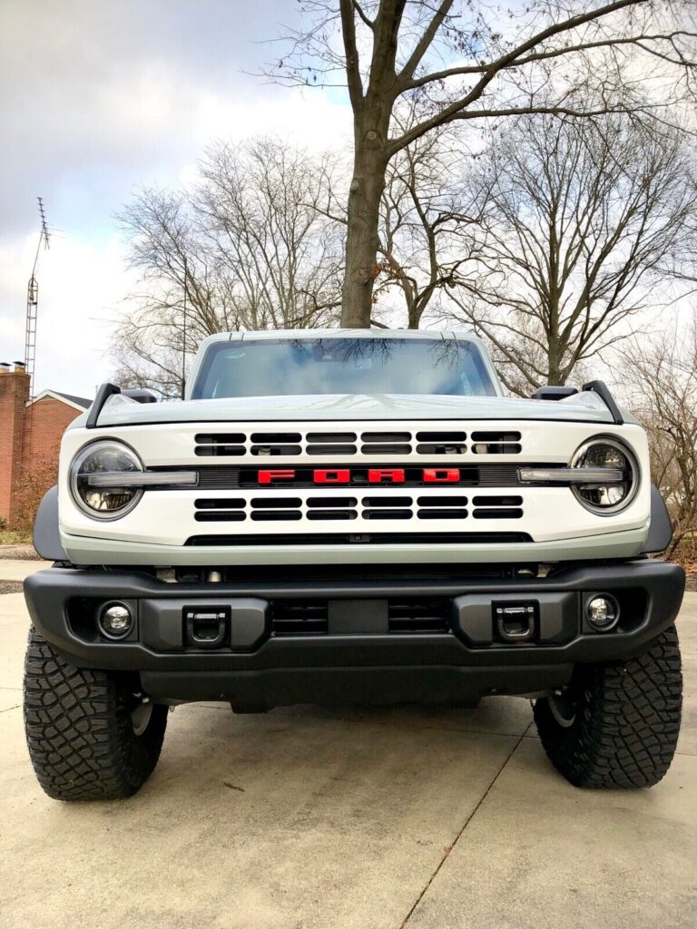 2023 Ford Bronco HERITAGE