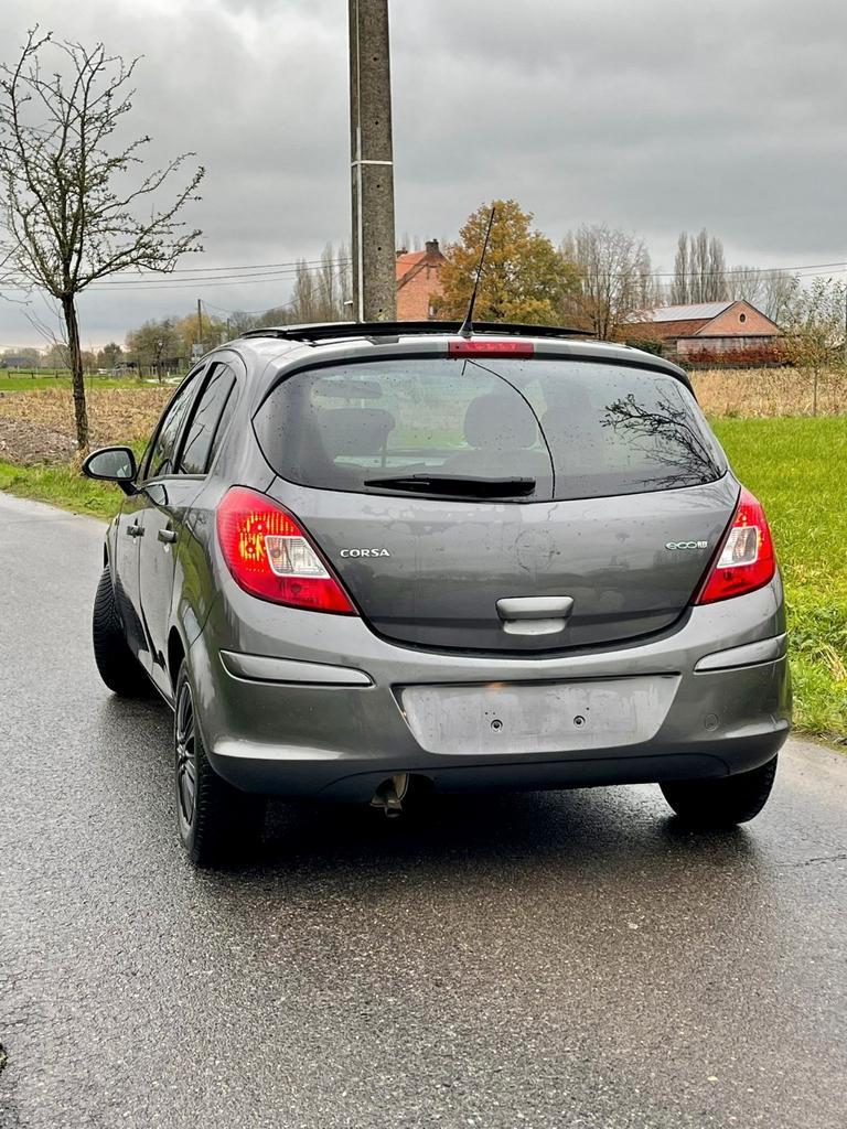 Opel corsa D 1.2 essence inspecté à vendre